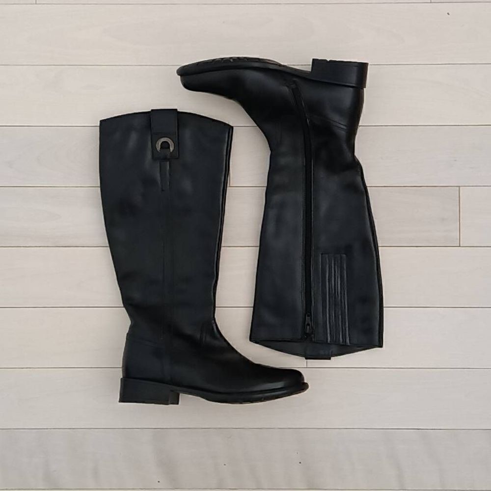 Clarks Women's Side Zipper Hi Leather Knee High Boots Black 6M